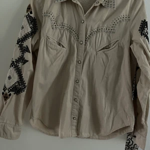 M - Odd Molly ny tröja använd några gånger 