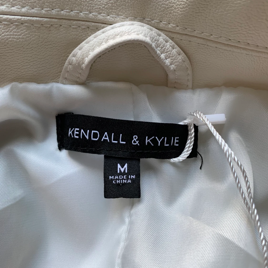 Vit läderjacka - 91