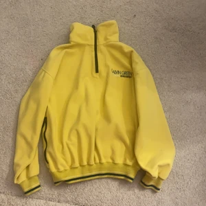 Gul tröja  - Helt onadvön gul tröja isch stolek 38 köparen sår för frakten 