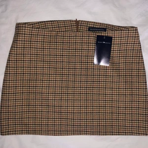 lågmidjade kjol!! - lågmidjad kjol från brandy melville!! oanvänd!! endast testad då den var förstor för mig😢 säljer för samma jag köpte för💘💘