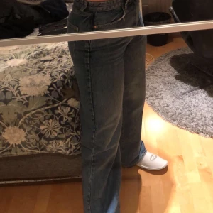 Gina Jeans - Gina jeans ”perfect jeans” i strl 38. Använda fåtal gånger, säljer pga ingen användning av dom😋 köparen står för frakt