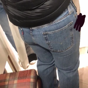 Levis jeans  - Storlek L