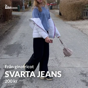 Stora svarta jeans - Dessa är från ginatricot och dom passar jättebra i midjan men har tyvärr blivit för korta i längden (jag är runt 166cm) pris  kan diskuterar och om flera är intresserade får man buda <3 hoppas någon är intresserad ✨🤍