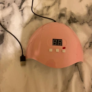 Uv lampa - Uv lampa som funkar utmärkt, säljer för 70 kr 💕