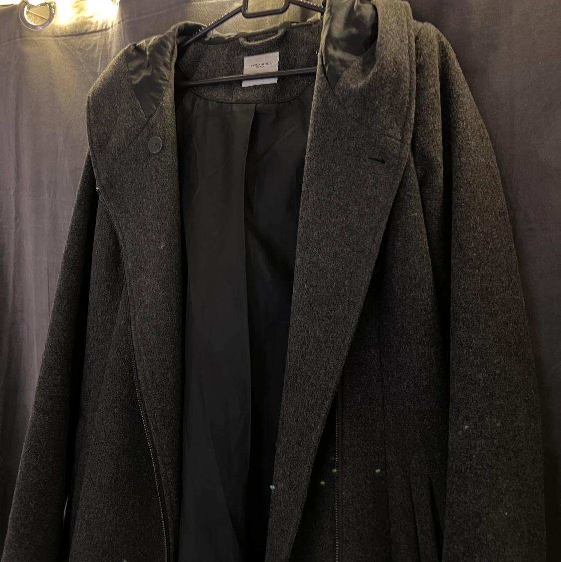 Mörkgrå kappa - 91