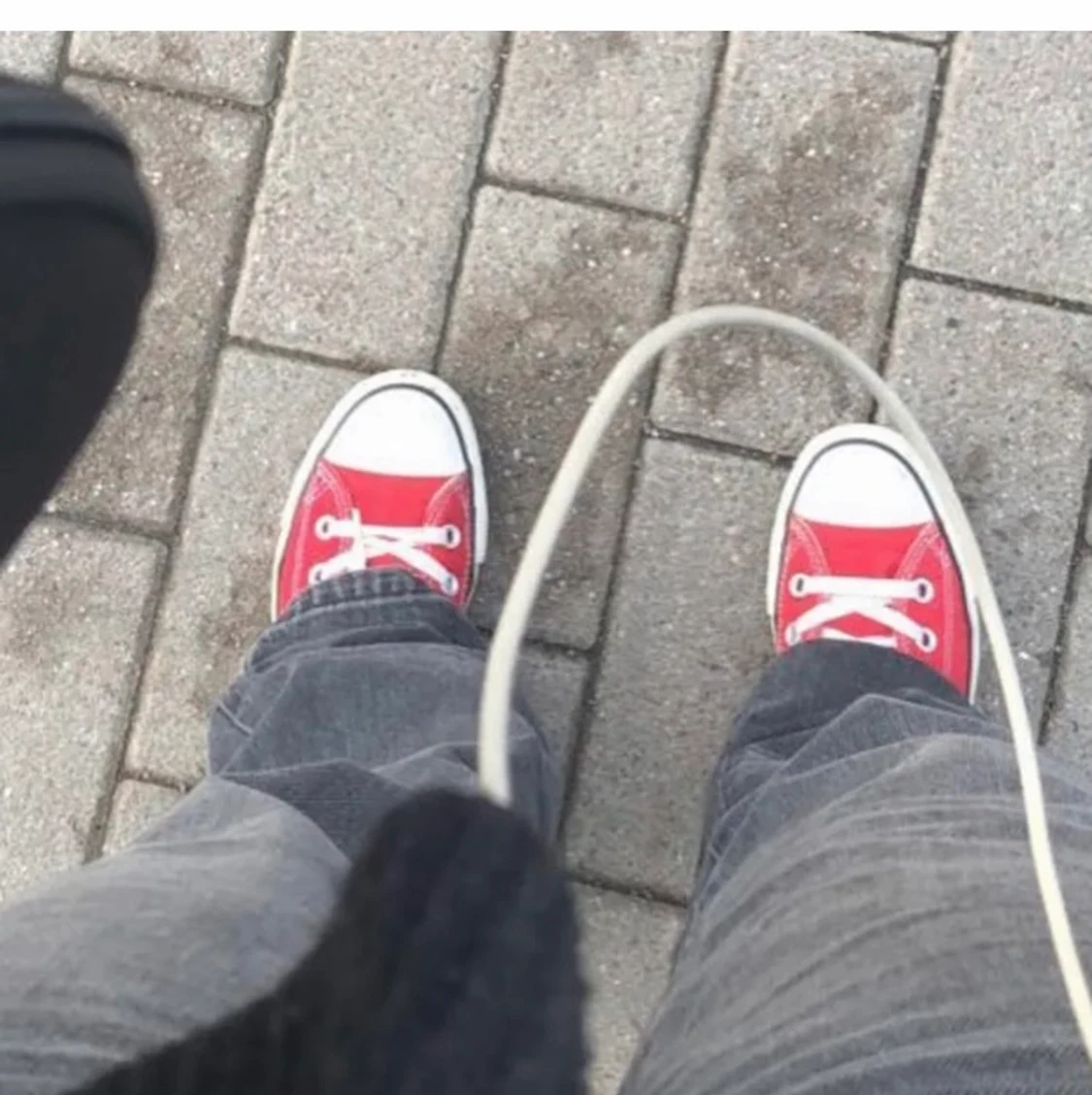 Röda converse storlek 37,5