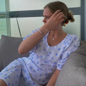 Klänning nakd - Så fin och somrig klänning från Nakd! Använd 1 gång. 