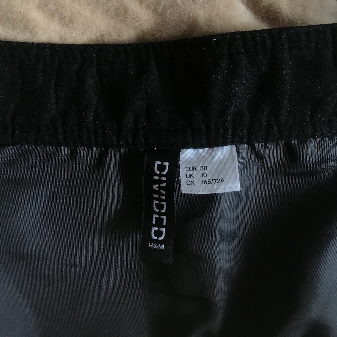 Svart kjol från HM - 91