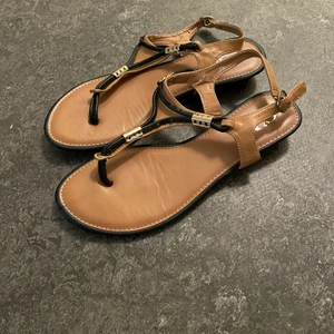 C’M sandaler storlek 39 - Fint skick storlek 39
