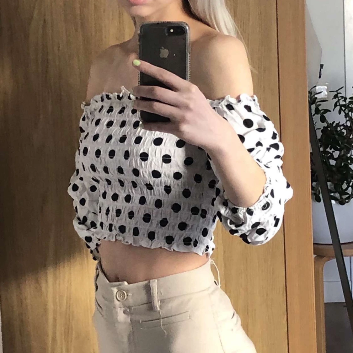 prickig off-shoulder topp - 91