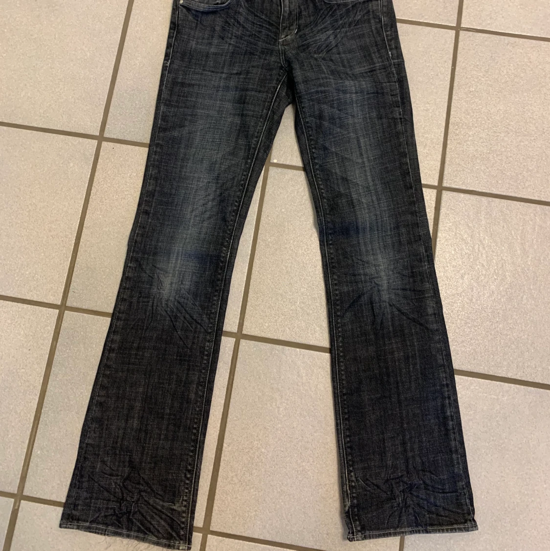 Bootcut jeans size 27