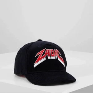 Intressekoll Zadig Keps - Superfin keps ifrån Zadig!!! Säljer om det finns intresse 💕💕💕