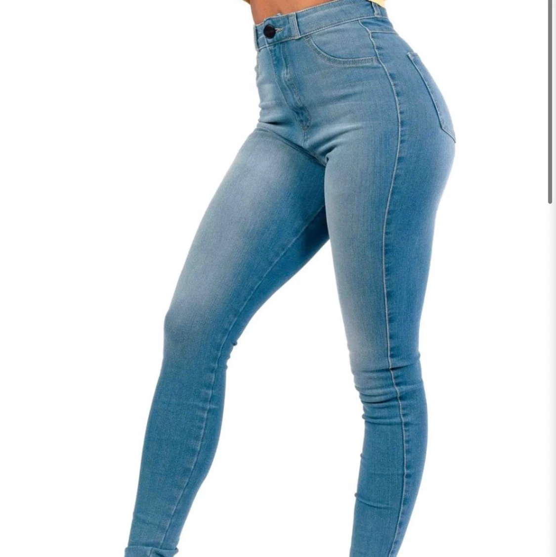 FitJeans High Waisted strl S 💙 oanvända  - 90