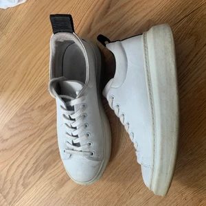 Pavenment skor  - Skor från Pavenment i storlek 36. Skick ser ni på bilden! 