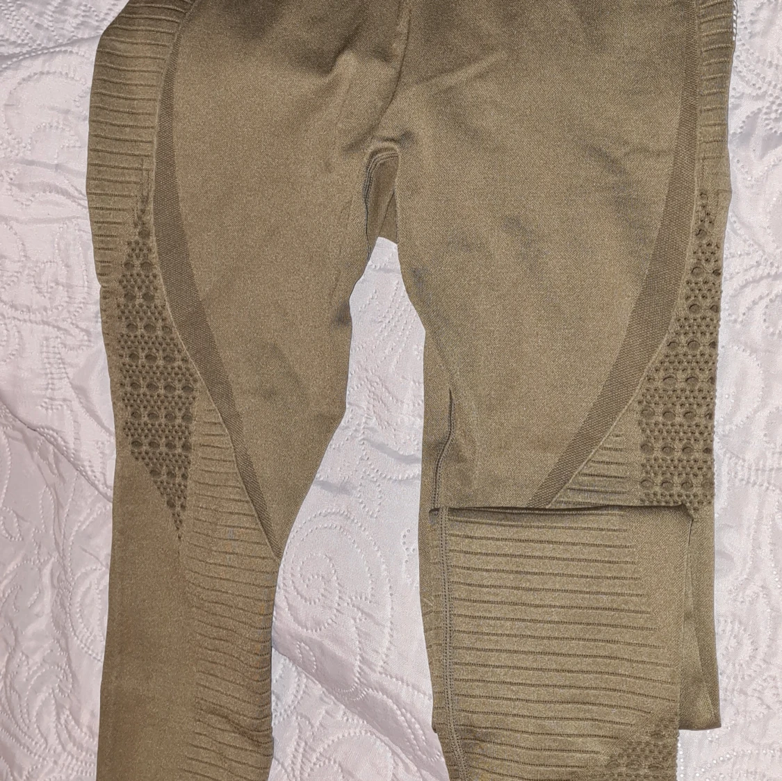 Gymshark seamless khaki! 💯 - 90