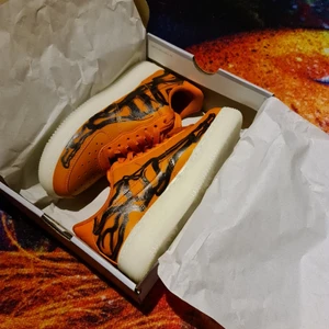 Nike af1 skeleton 37.5 - Selling new Nike af1 skeleton,glow in dark.Size 37.5.No trade