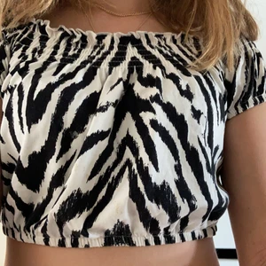 Linne zebra - Snygg somrigt topp