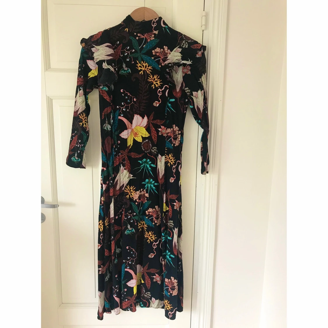 Fantastisk blommig sommar vår klänning strl 36 - 91