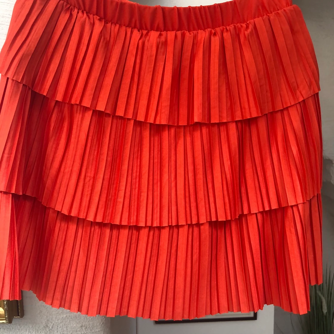 Kort plisserad kjol - 91