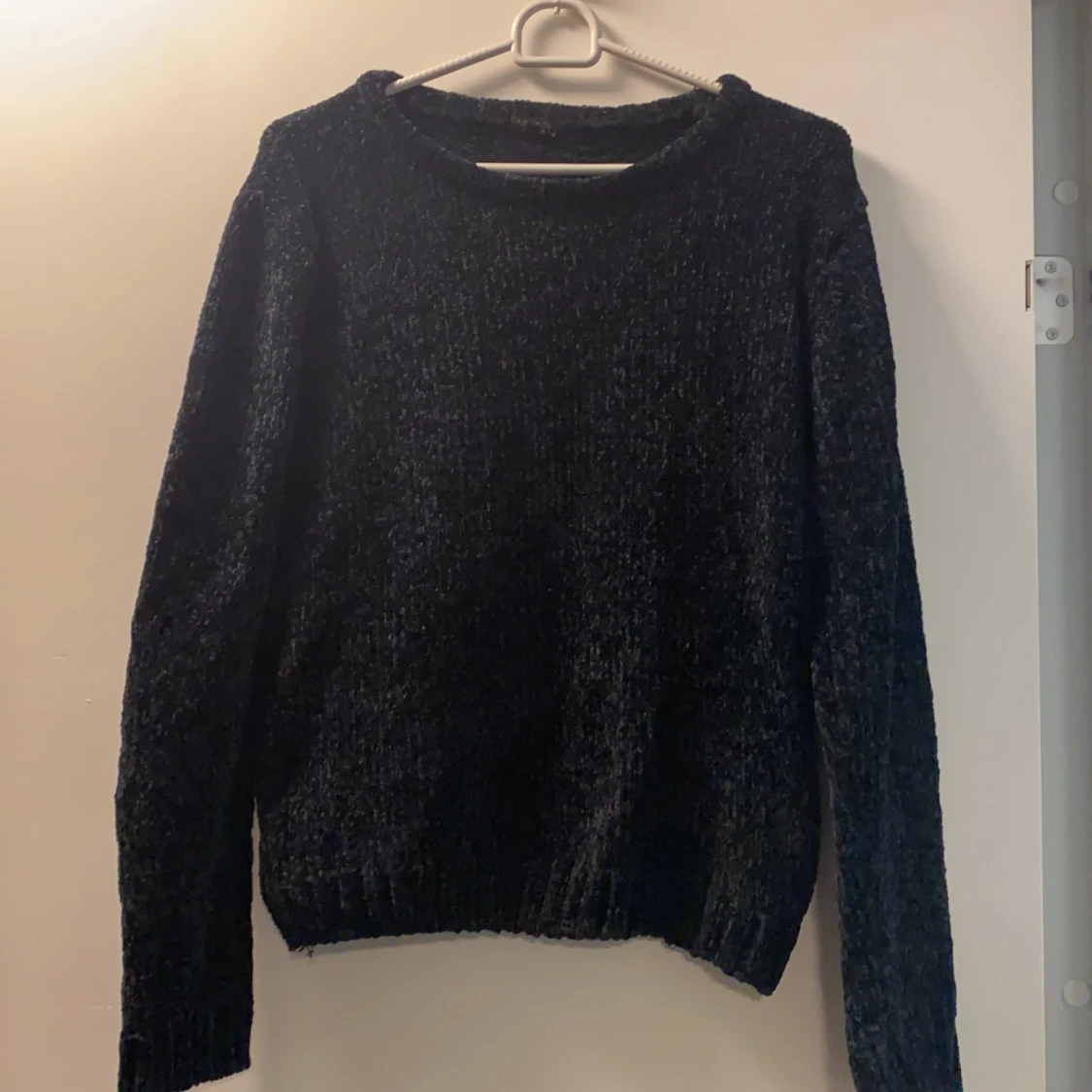 Stickad tröja