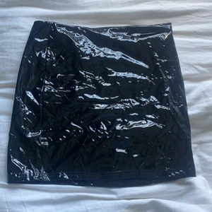 Lackkjol - Vet tyvärr inte märket 