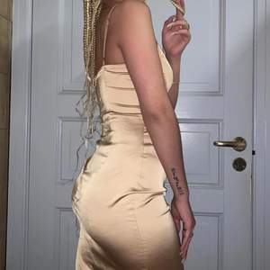 Zipper on the back, knee length gold satin dress, cond 8/10