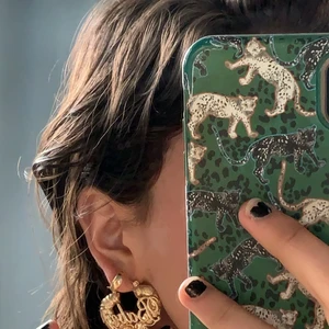 Säljer mina assnygga baby örhängen  - Baby örhängen, trevliga till fest oxh andra vardagliga härligheter