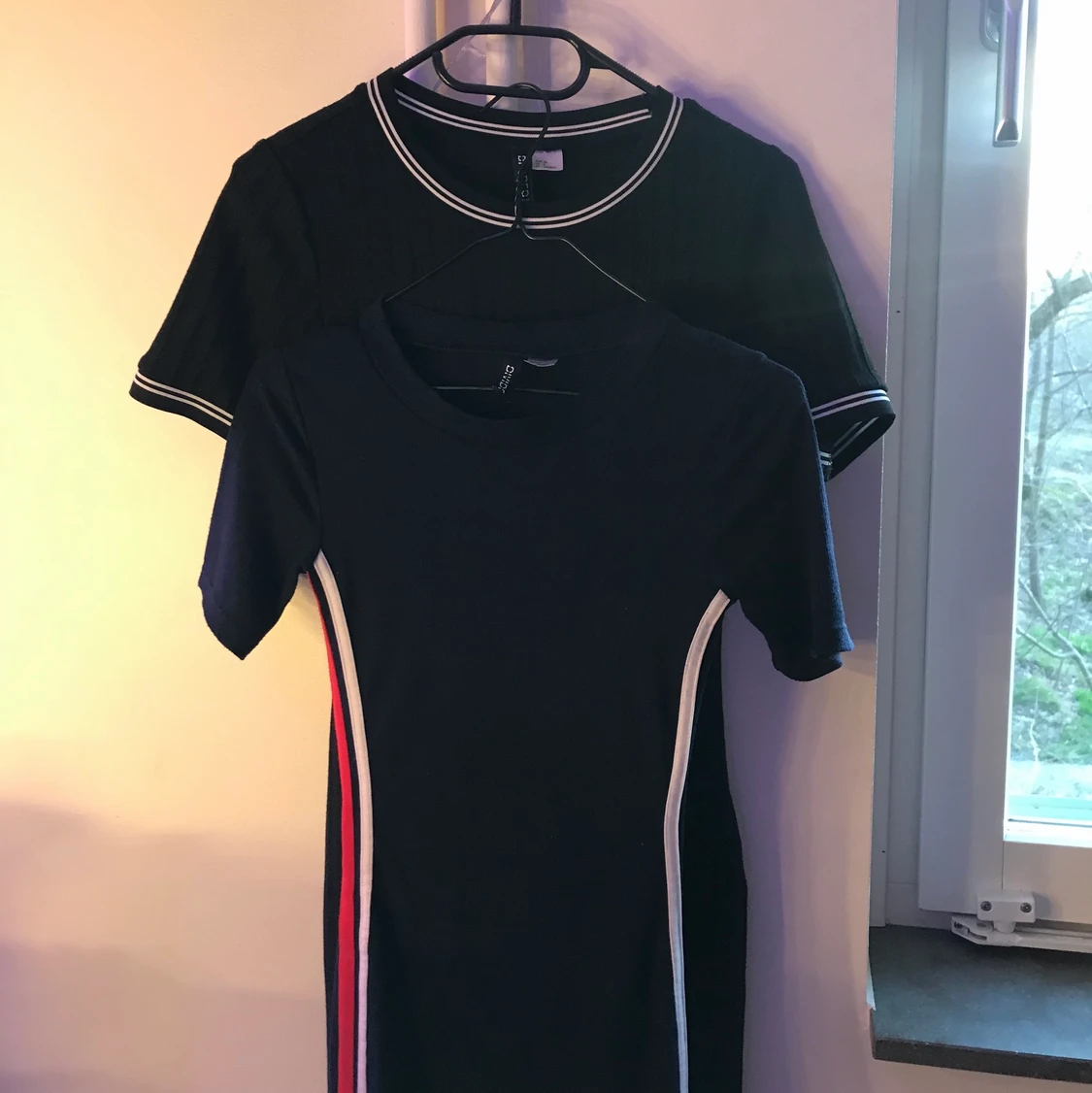 Två klänningar från HM strl 36/34