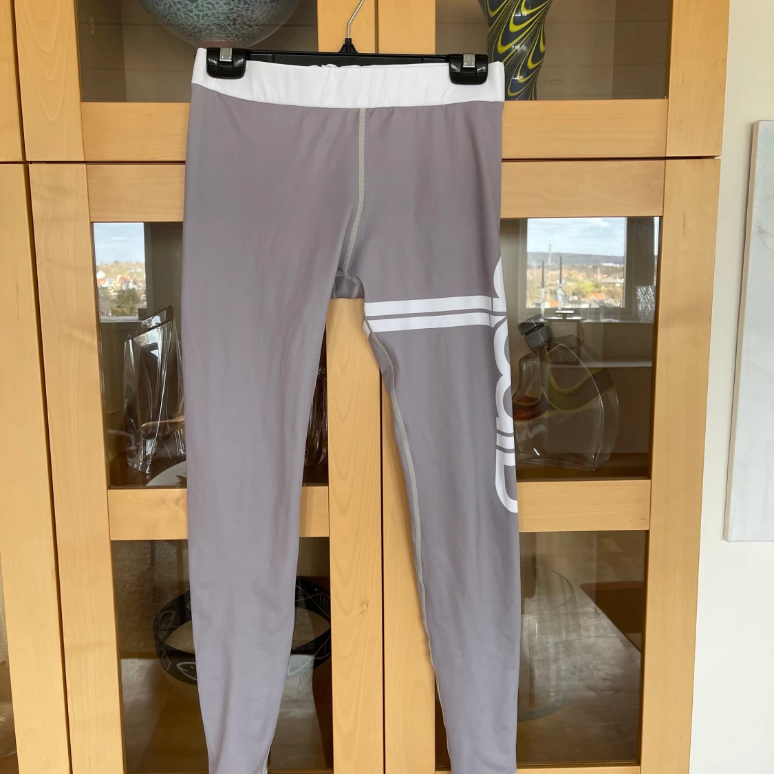 Aimn träningstights i storlek S - 91