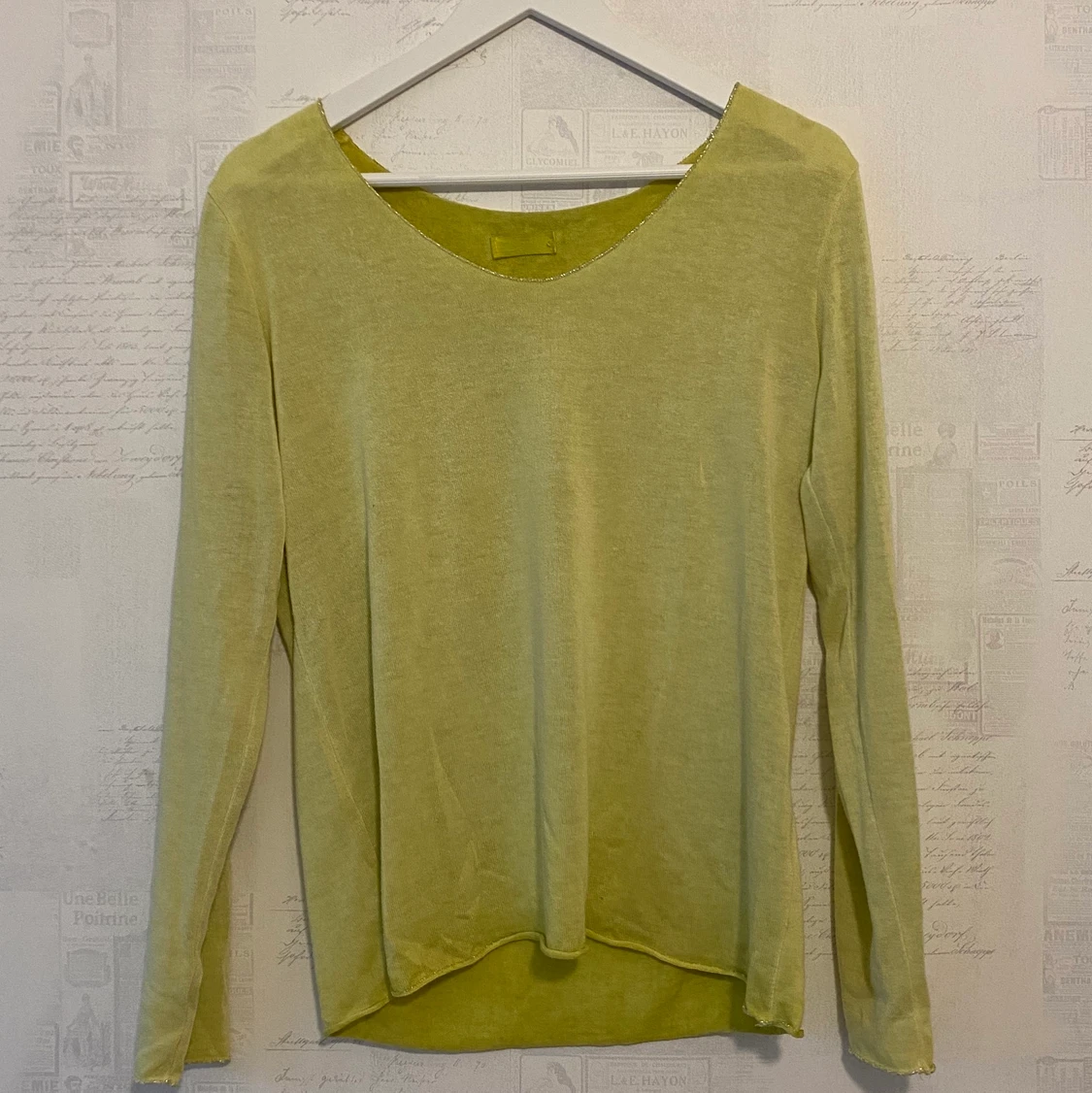 Glittrig grön topp  - 91