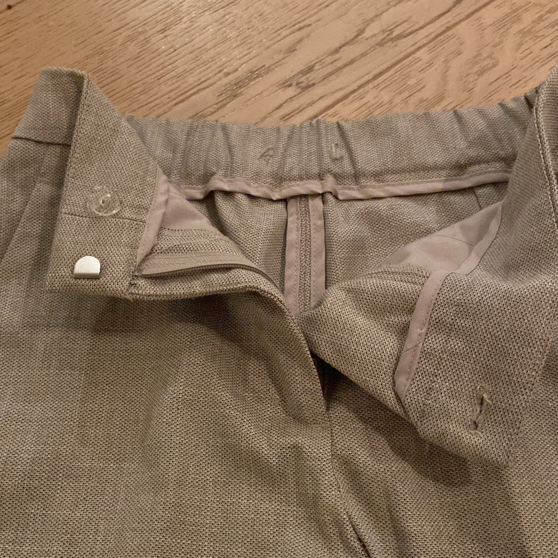 Kostymbyxor, beiga  - 91