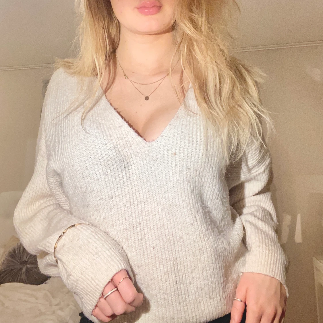 Stickad beige tröja  - 90