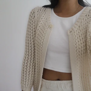 Kofta från Massimo dutti  - Oanvänd stickad kofta från Massimo dutti 