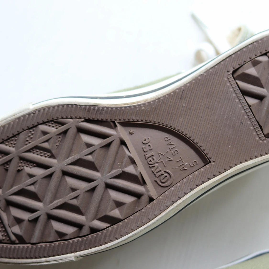 Converse, gröna, strl 37,5 - 90