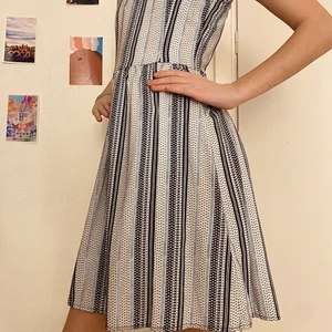 Sommar klänning  - Helt fantastiskt sommarklänning!❤️😍 Men otroligt skön.