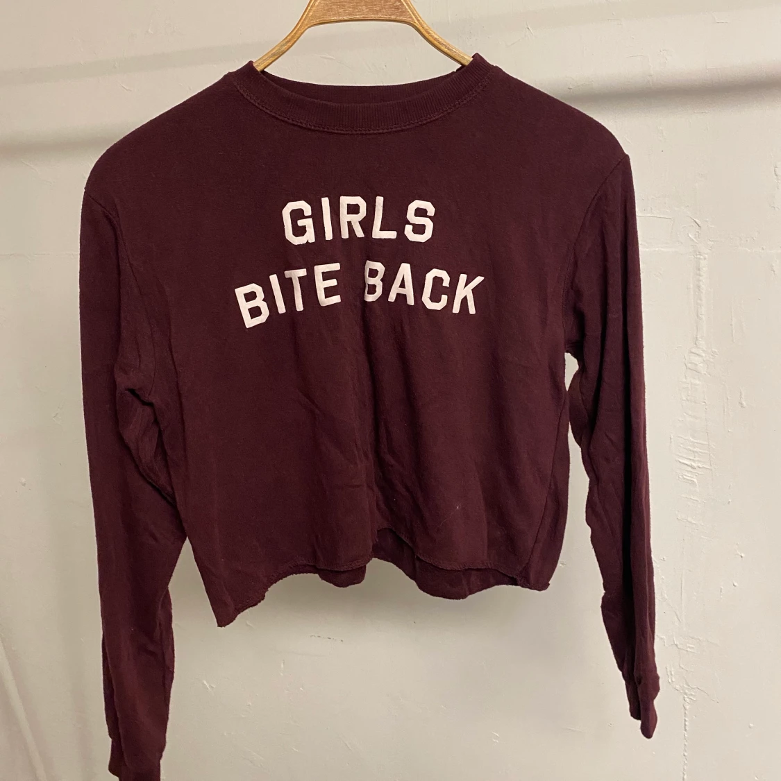 LÅNGÄRMAD TRÖJA FRÅN PULL&BEAR - 90