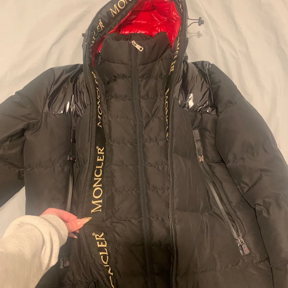 Moncler jacket (original) gently used but perfectly fine looks new!. Jackor.