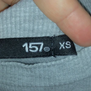 storlek XS från lager 157 - detta plag är ganska skönt❤️ och har inte haft den så länge 1 vecka ❤️ och skriv gärna om ni är intresserad ❤️