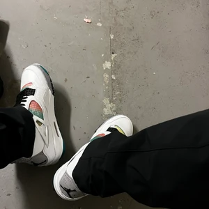 Jordan 4 lucid dreams  - Cond 8,5/10 storlek 12  använda i ca 1 månad