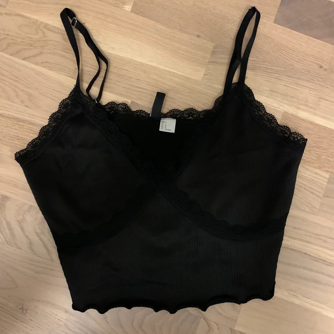 SPETSLINNE FRÅN H&M - 91