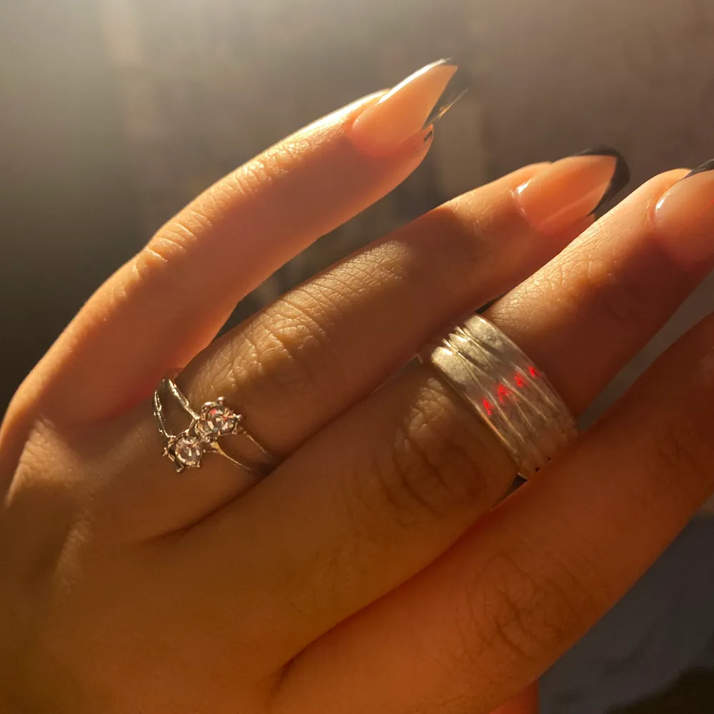 silver ringar, S/M ringarna kan vara vart som helst! 💕. Accessoarer.