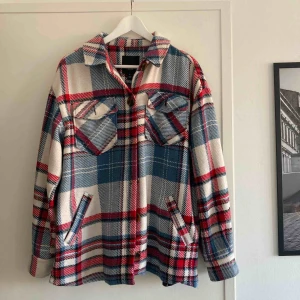  - Jättefin jacka från river island som är så gott som ny