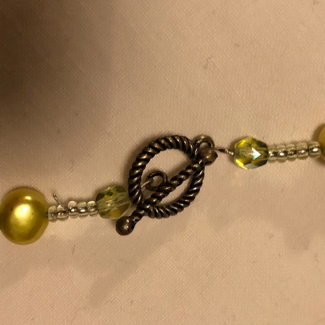 grönt halsband  - 91