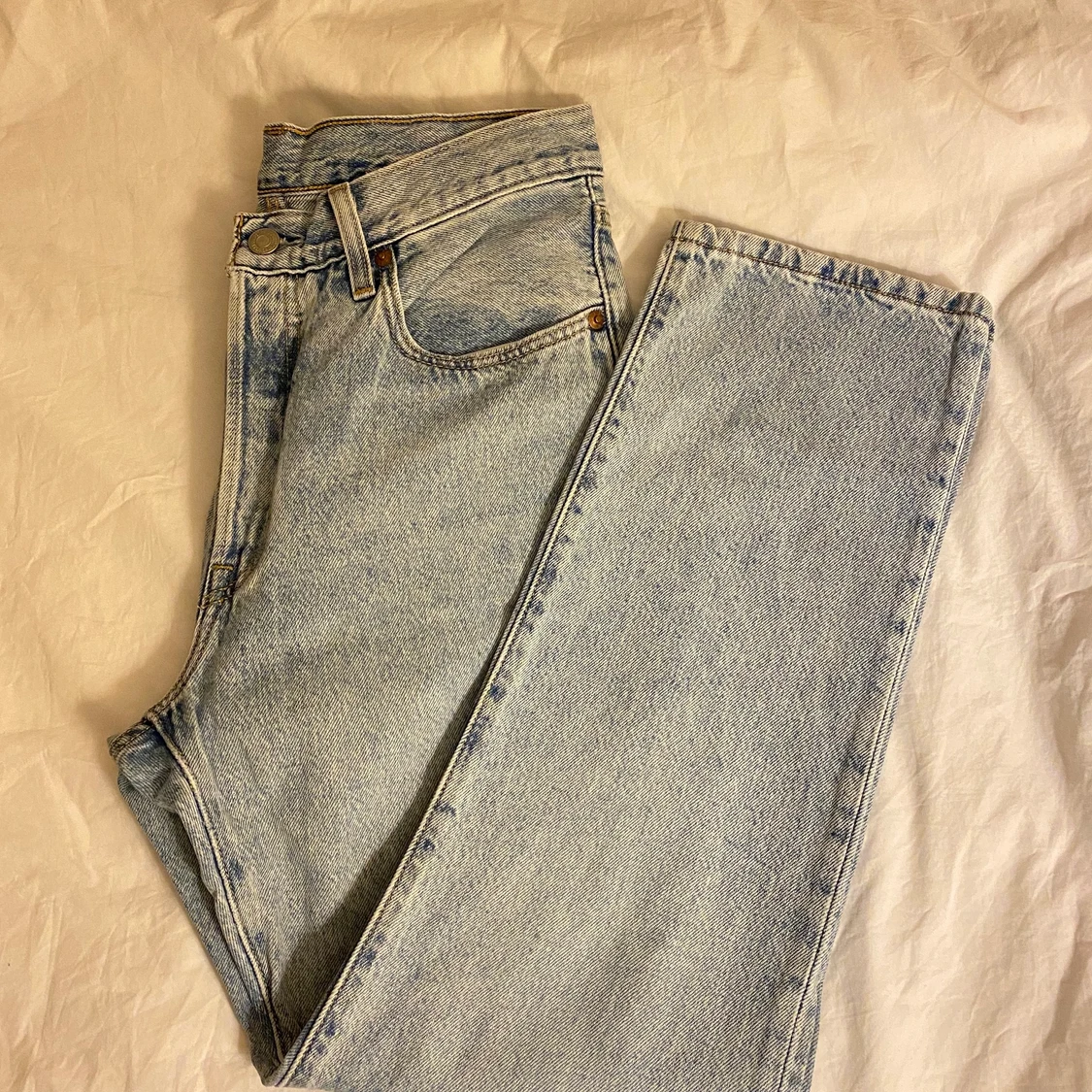 Levi’s 501 cropped  - 90