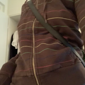 Hoddie  - Söt brun hoodie🤎