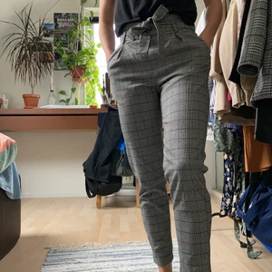 Kostymbyxor - Snygga kostymbyxor från Pigalle. Sparsamt använda💕