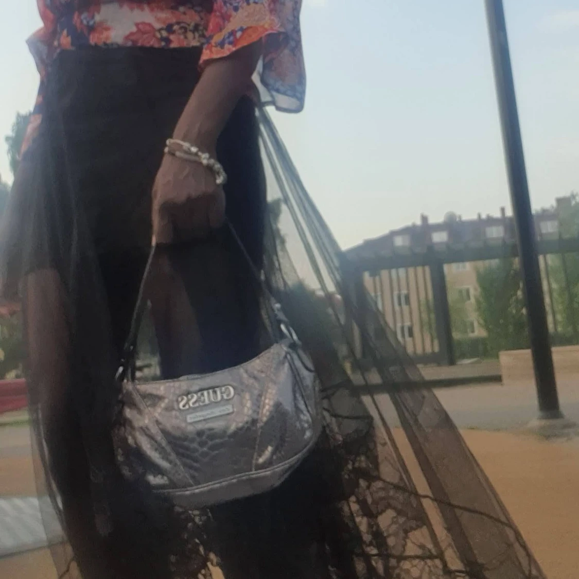 Guess Los Angeles banquet väska  - 90