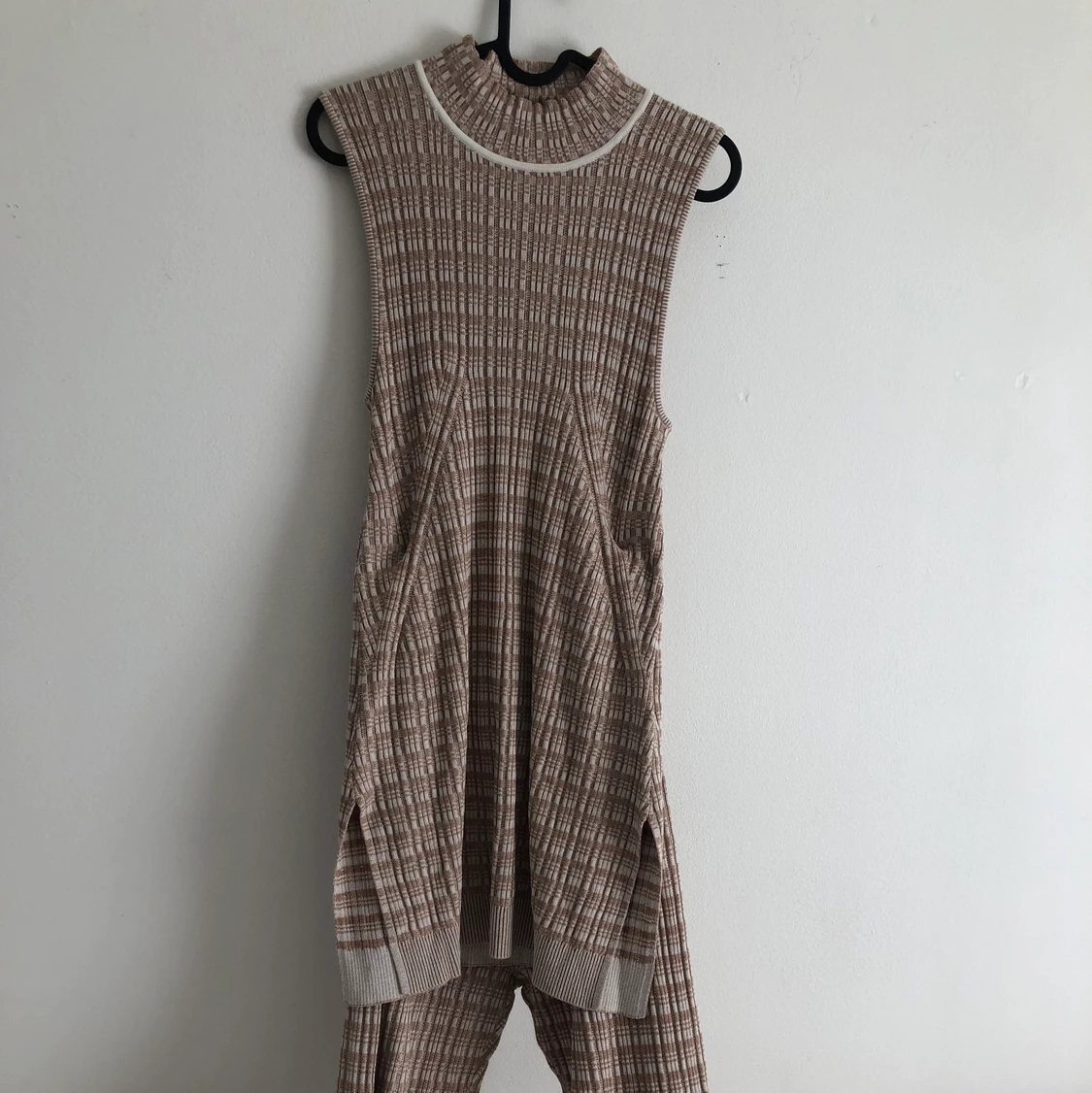 Mys set från H&M som aldrig använts med prislapp kvar🤍