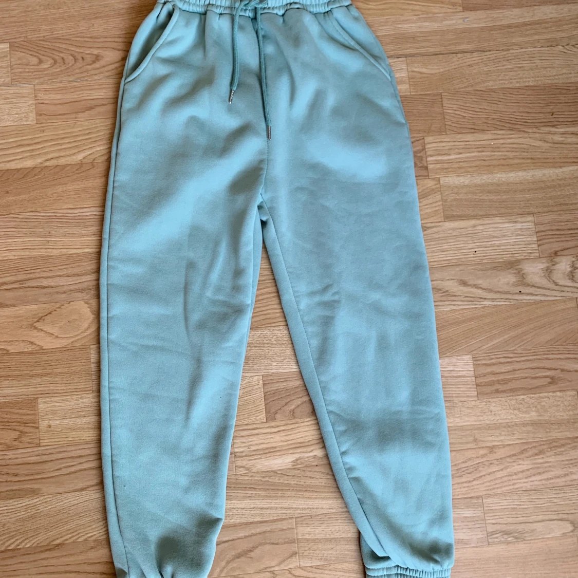 Mjukisbyxor från Shein - 90