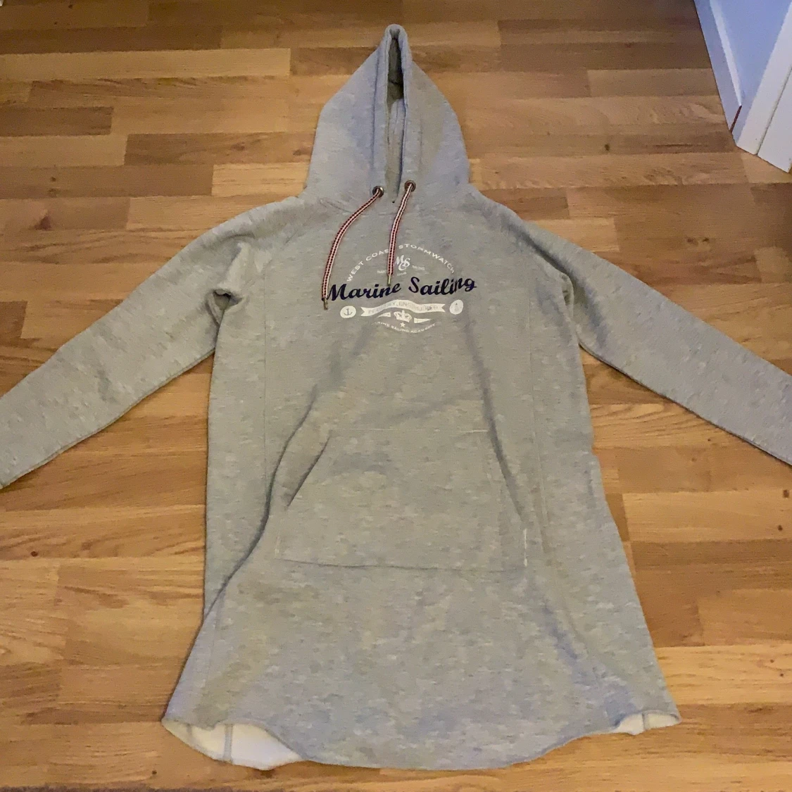 Lång hoodie⚡️ - 90